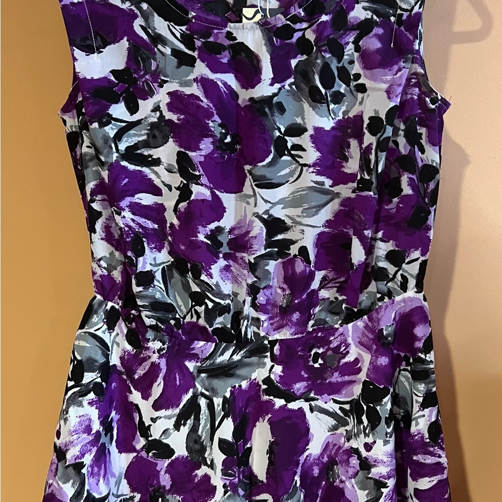 Fitted Peplum Tank Top in Purple and Black